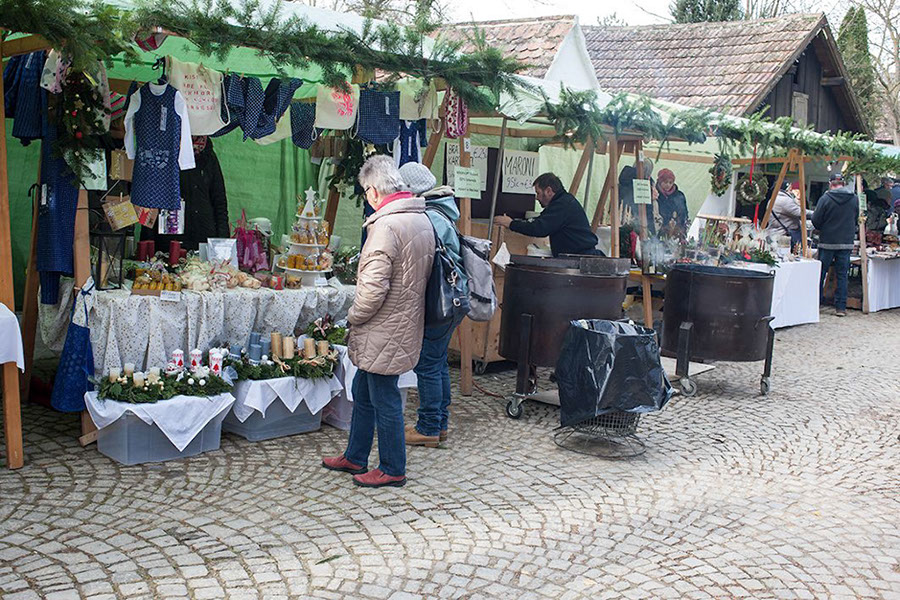 %_tempFileNameAdventmarkt2019%20(4)%