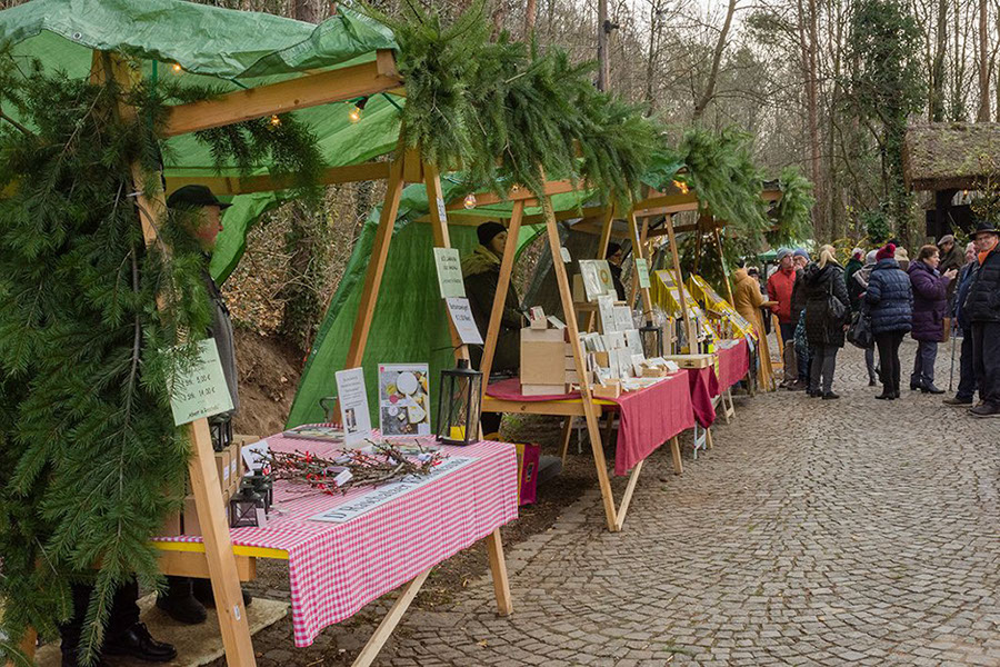 %_tempFileNameAdventmarkt2019%20(76)%